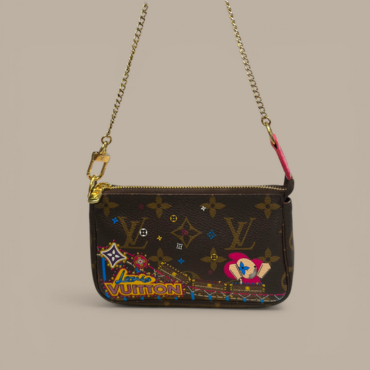 Louis Vuitton Mini Pochette | Vivienne Rollercoaster | Holiday Animation 2022