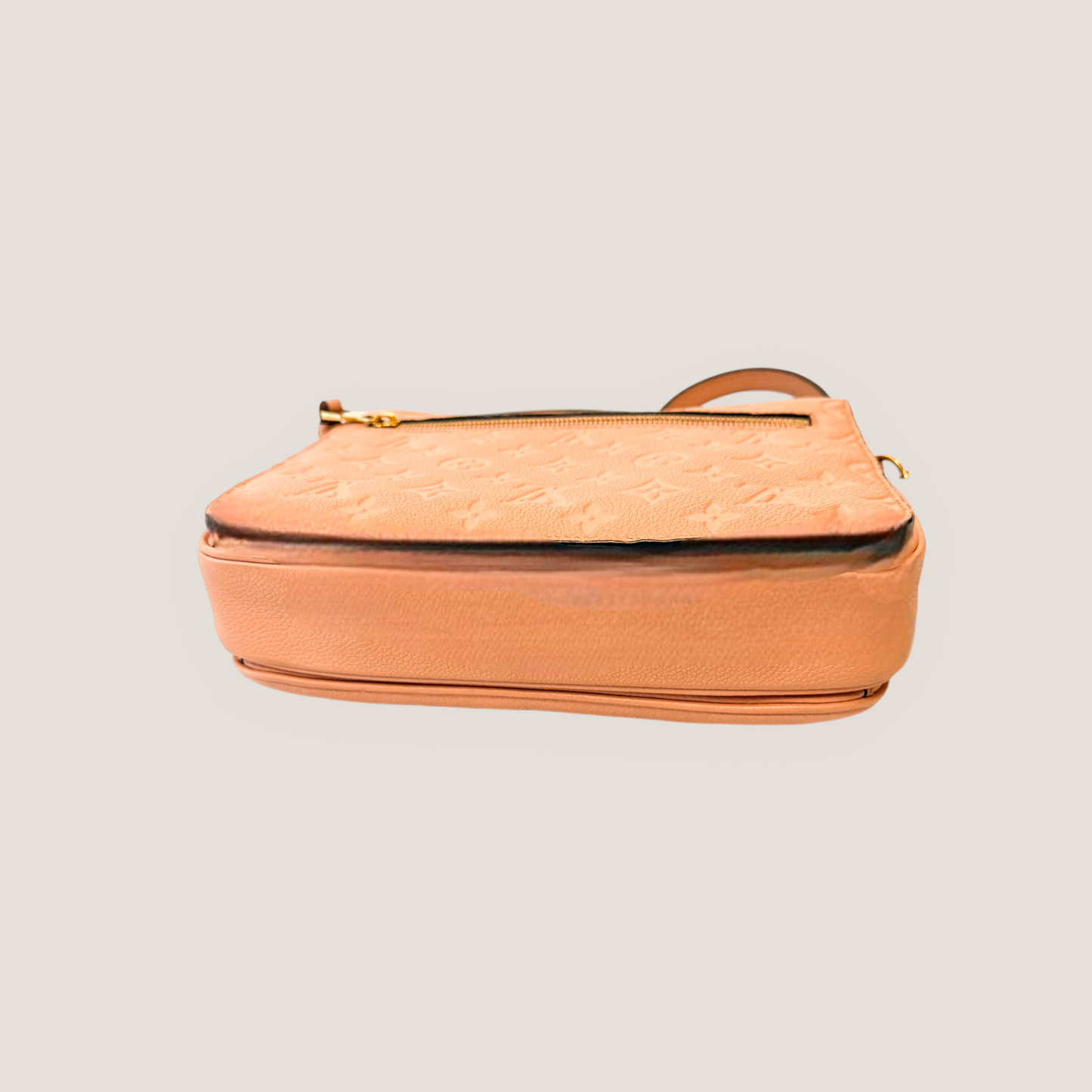 Louis Vuitton Pochette Métis | Monogram Empreinte Rose Poudre | Entrupy Authenticated