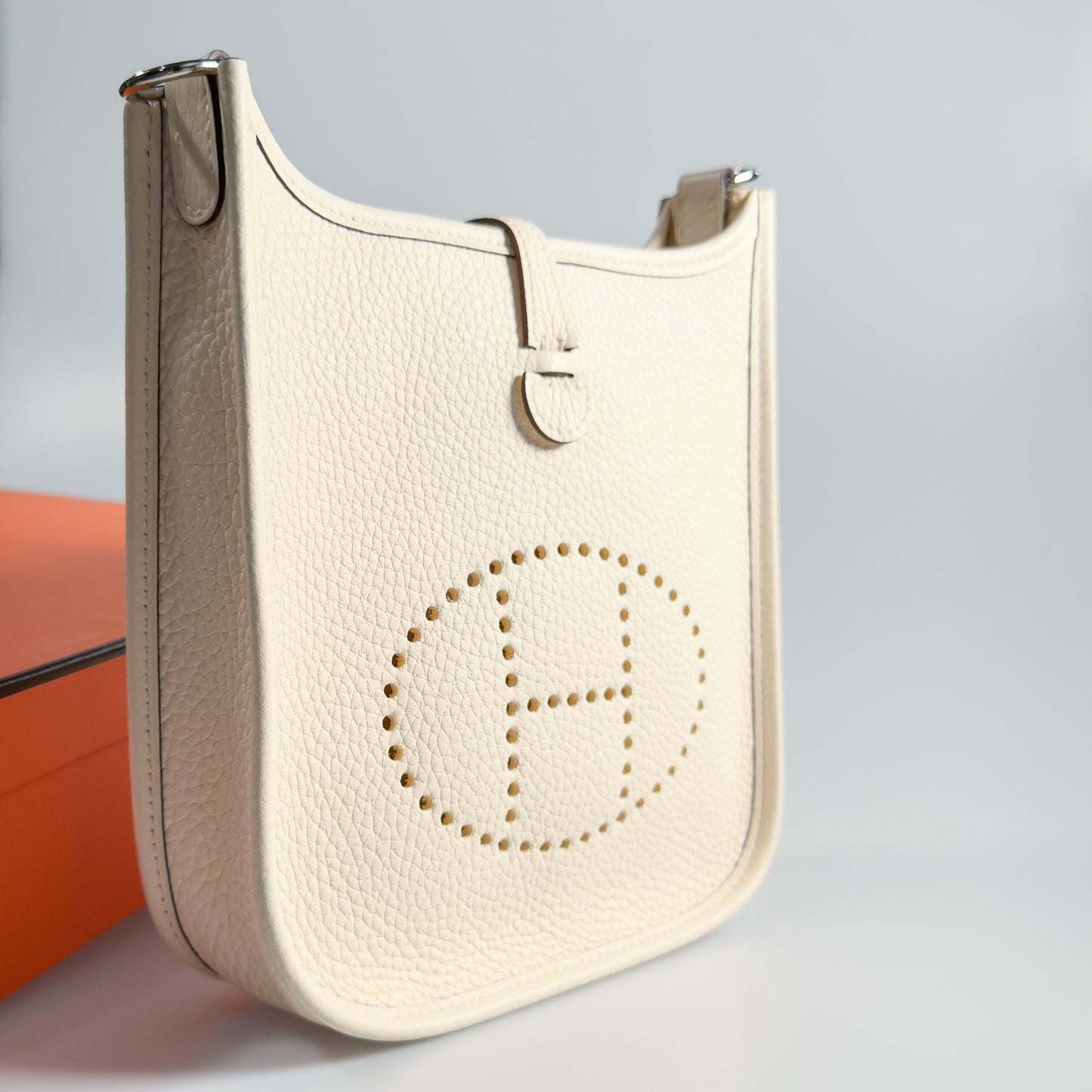 Hermès Evelyne TPM 16 | Nata Clemence Leather | Like New