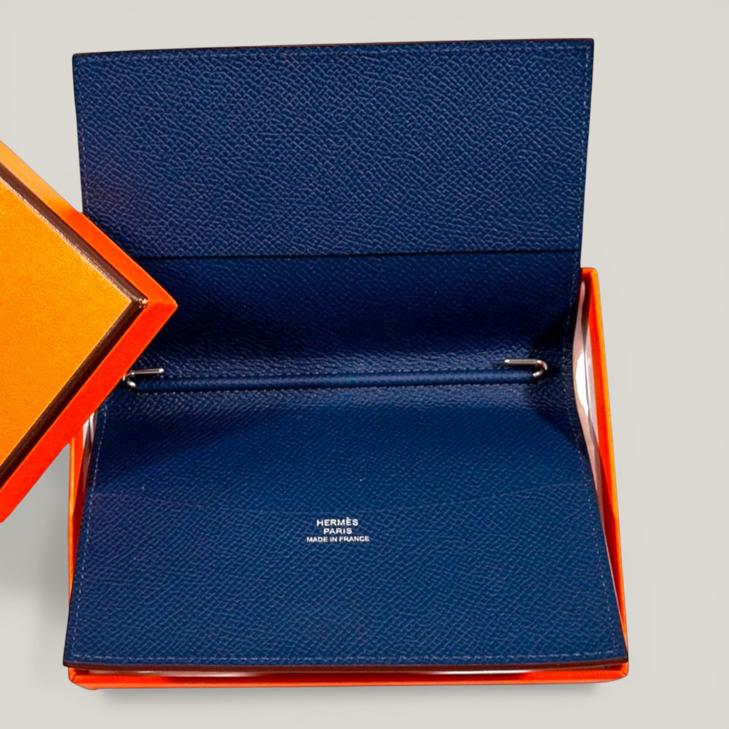 Hermès Agenda Cover GM | Dual-Tone Togo Leather | Brand New