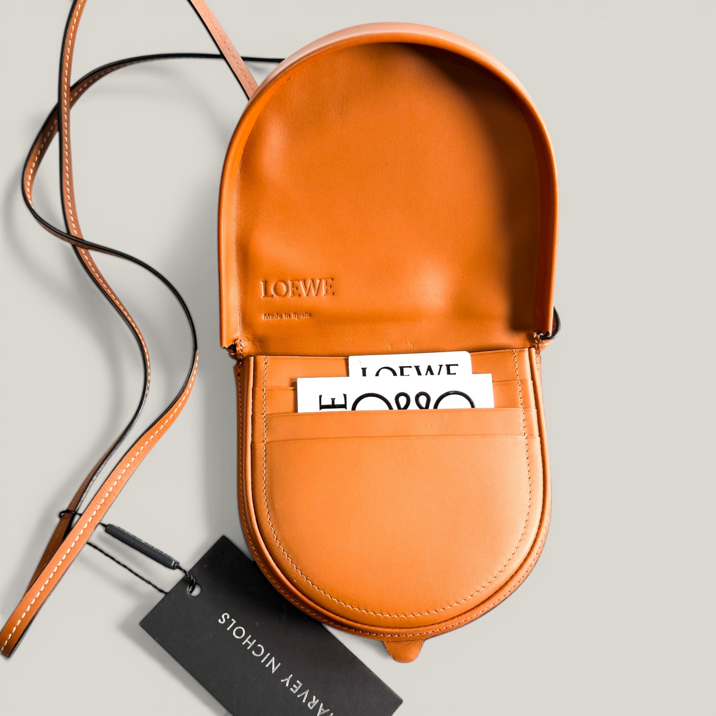 LOEWE Heel Pouch – Small | Tan Calfskin Leather